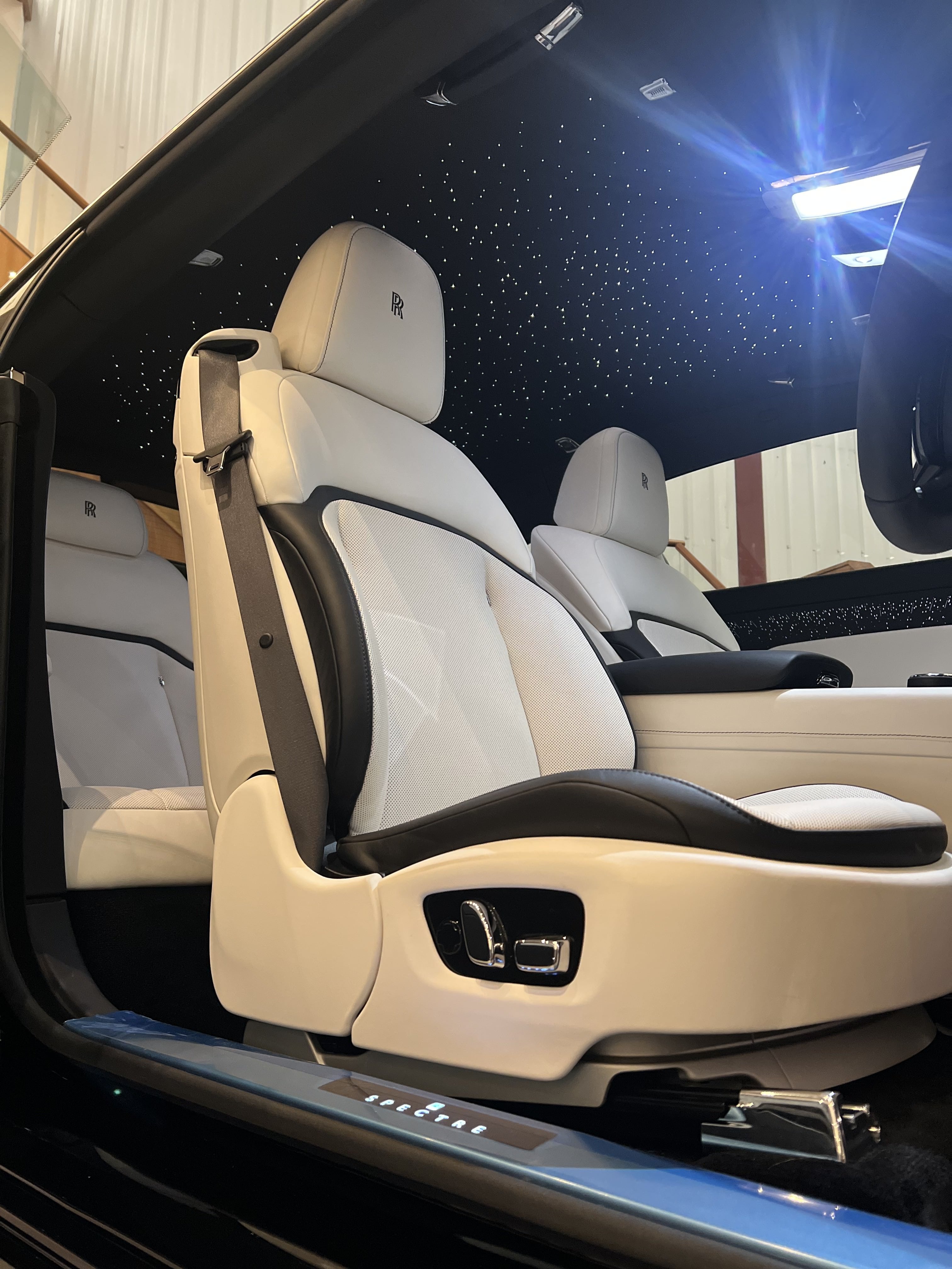 Rolls-Royce Spectre interior